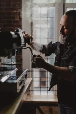 Aequinox Sumatra With Watertank And Steam Wand