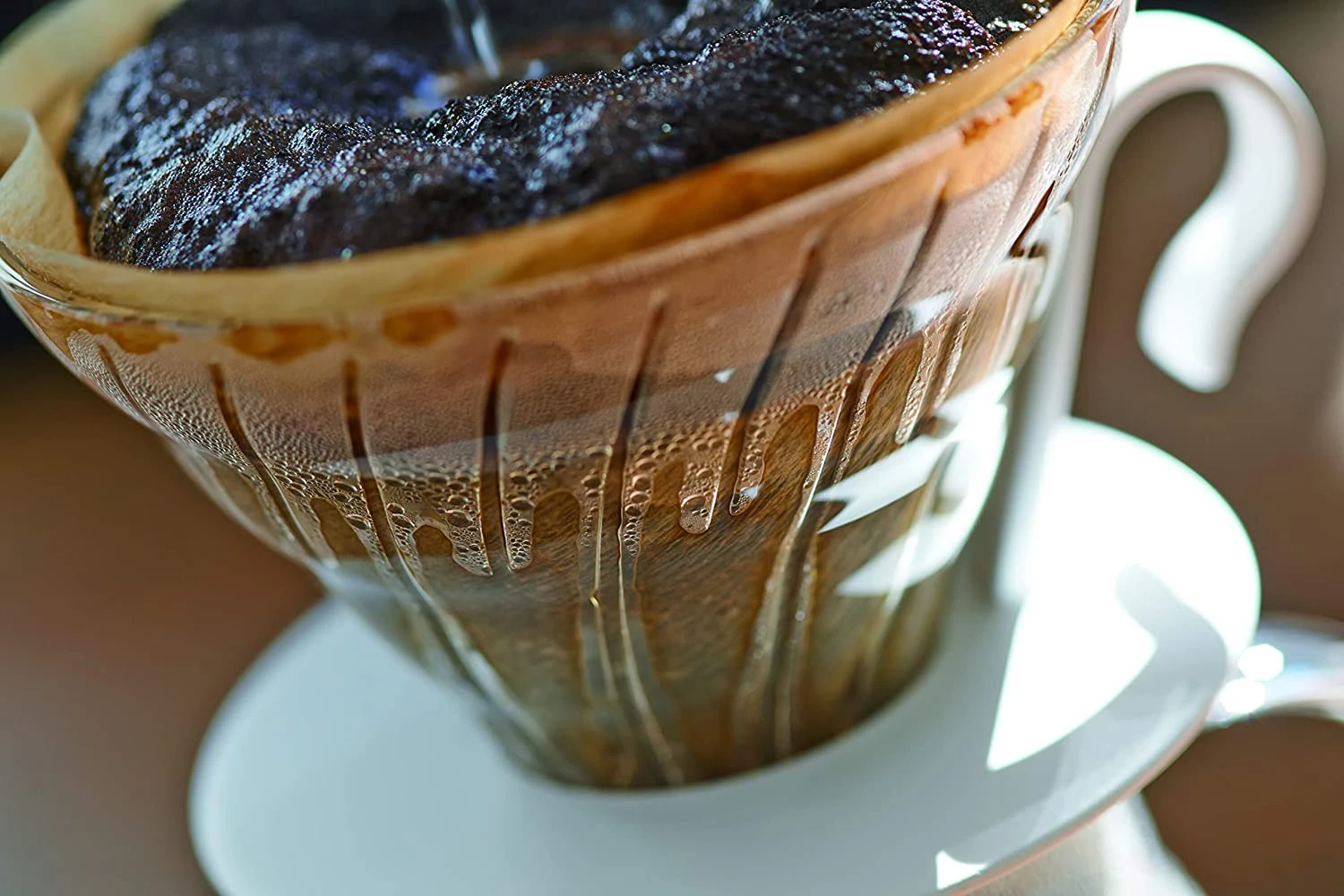 Hario V60 Glass Coffee Dripper White Size 02 2 Hario V60 Glass Coffee Dripper White Size 02